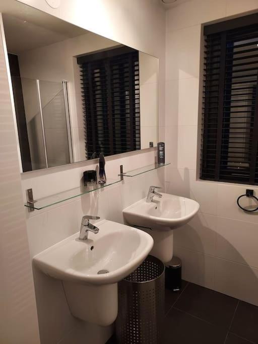 Heerlijk Huys, Vakantievilla Met Prive Tuin Ewijk Extérieur photo