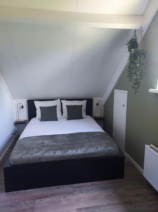 Heerlijk Huys, Vakantievilla Met Prive Tuin Ewijk Extérieur photo